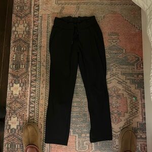 Size 6 lululemon joggers